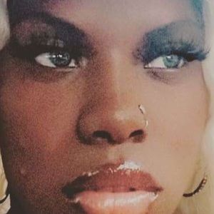 Meet your Posher, Jada